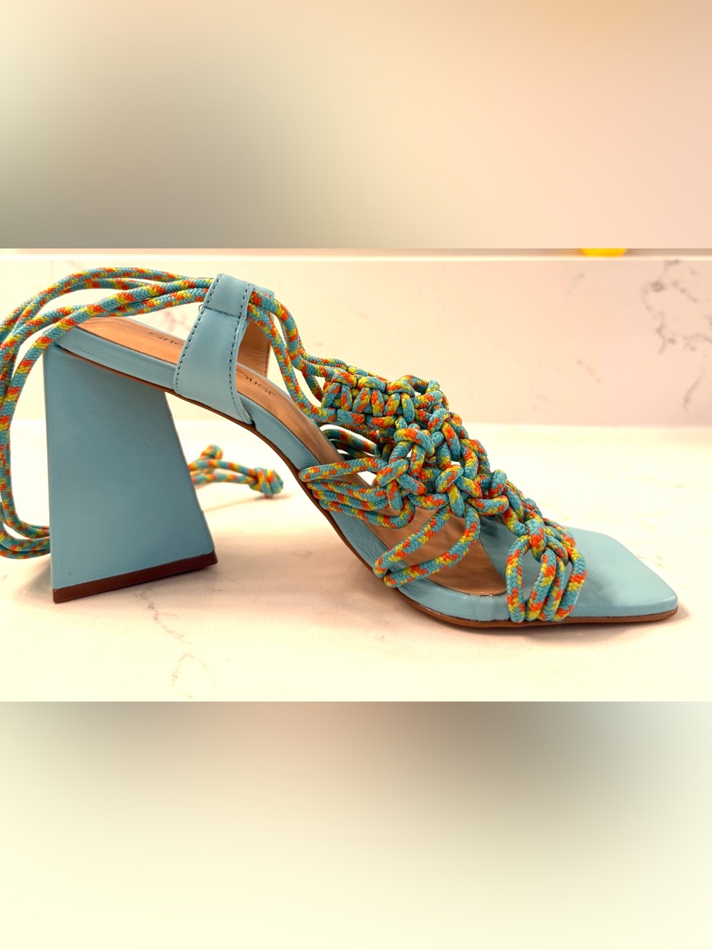 Chunky geometric heels